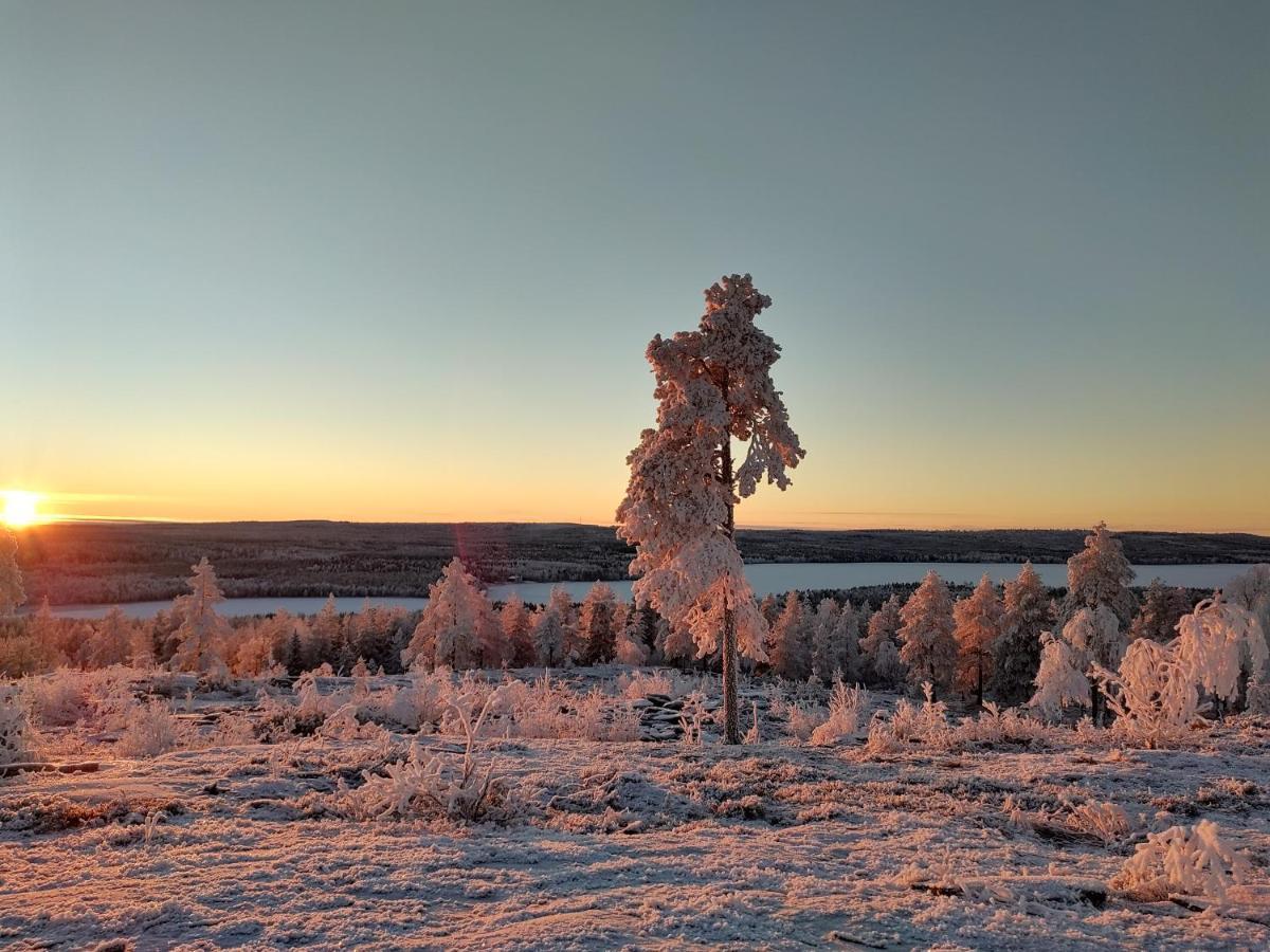 Villanorva Saarenkylä Екстериор снимка