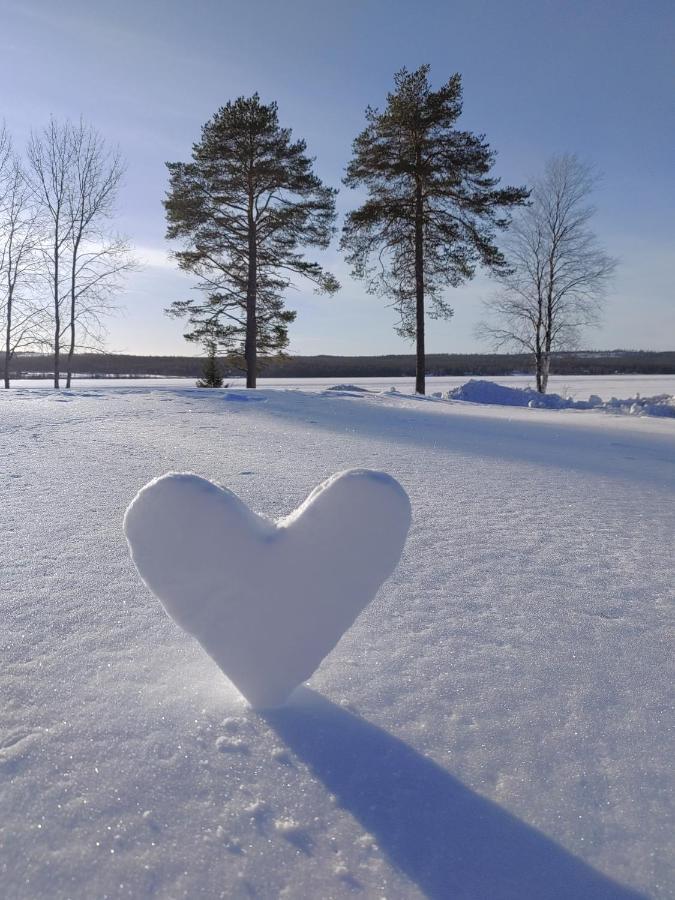 Villanorva Saarenkylä Екстериор снимка