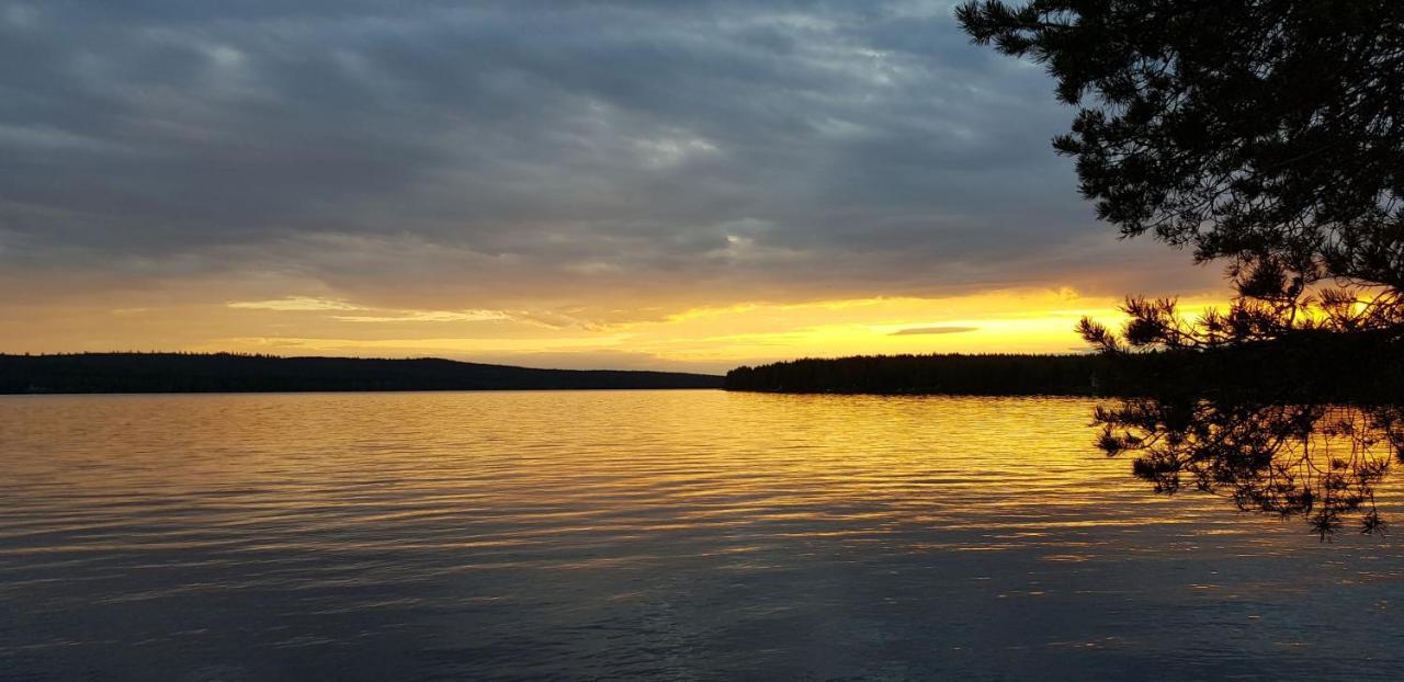 Villanorva Saarenkylä Екстериор снимка